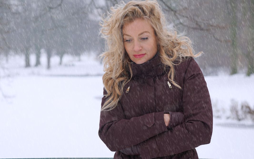 Winter Blues Discover the Benefits of Tanning for Seasonal Affective Disorder (SAD)